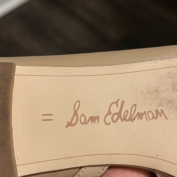 Sam Edelman Beige Pointed Flats - Picture 4 of 4